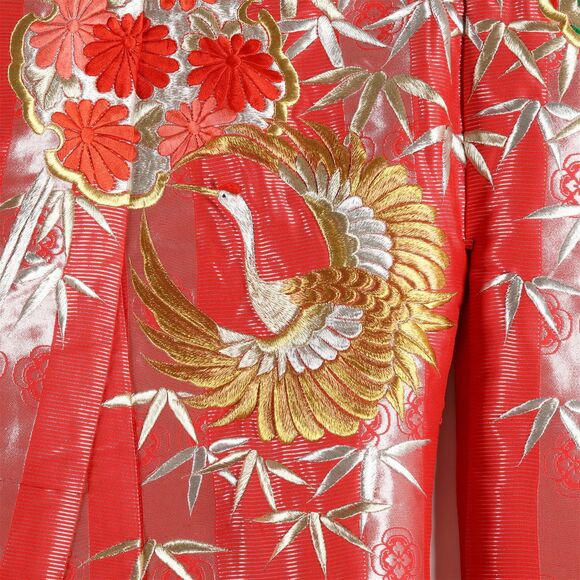 Vintage Embroidered Japanese Uchikake Wedding Kimono - Picture 2 of 9